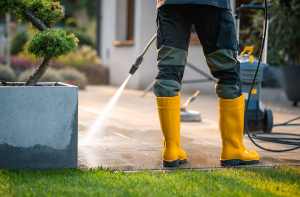 Why Choose Our Certified Pressure Washing Experts for Your Project Needs in Willards, MD?